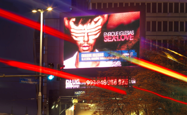 Digital signage