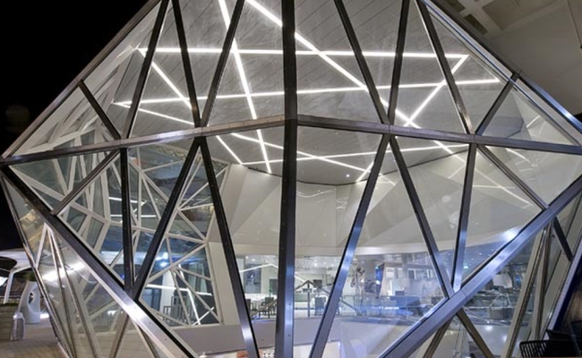 Cruise ship glazing